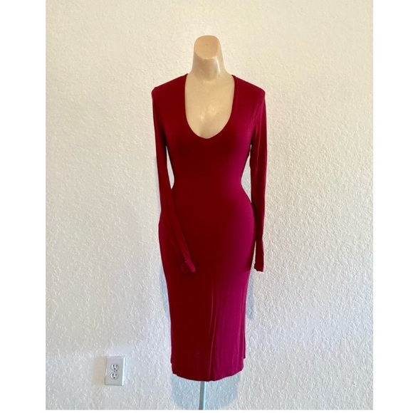 🔥 Dark Red Sleeveless Dress - Picture 6 of 6